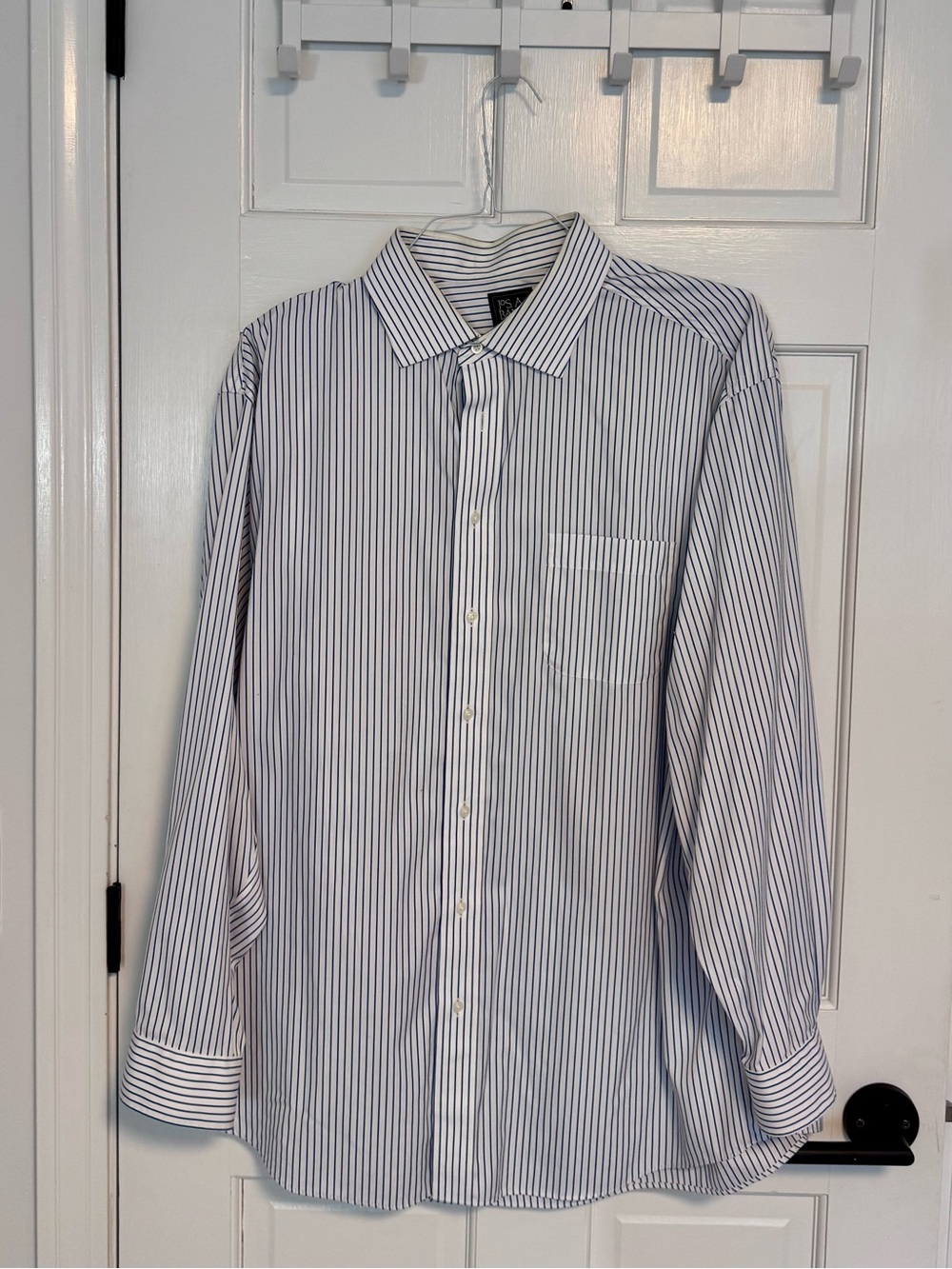 Jos. A. Bank| Men’s White Dress Shirt with Thin Blue Stripes,Size 17 1/2-35- EUC